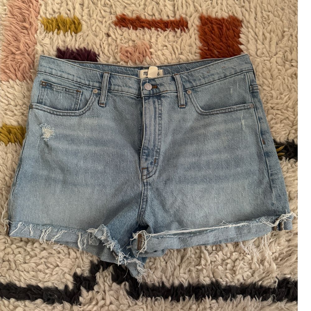 Madewell High Rise Denim Shorts Light Wash Raw Hem Distressed Cut Offs Sz 32 pb1